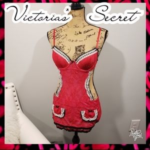 34b 32c 36a bra lingerie sexy lace red black apron maid skirt